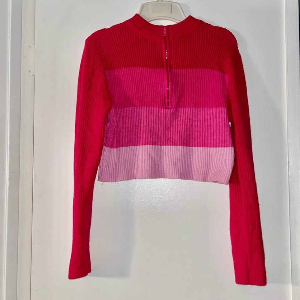 Pink Colorblock Midriff Front Zip Sweater, Large